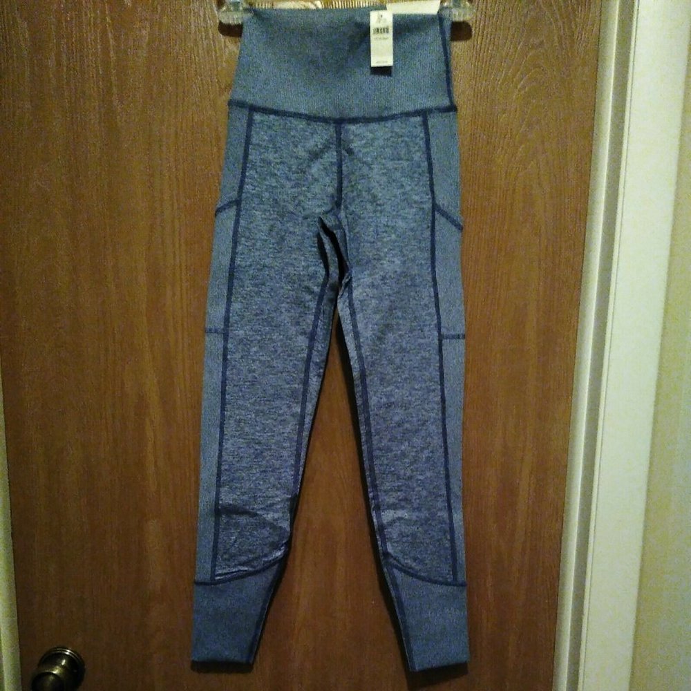 OFFLINE By Aerie The Hugger Ribbed Pocket Legging - Size XS Short, Fresh Bright